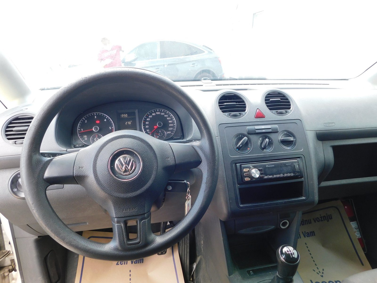 2015 Volkswagen Caddy — fotografija 7