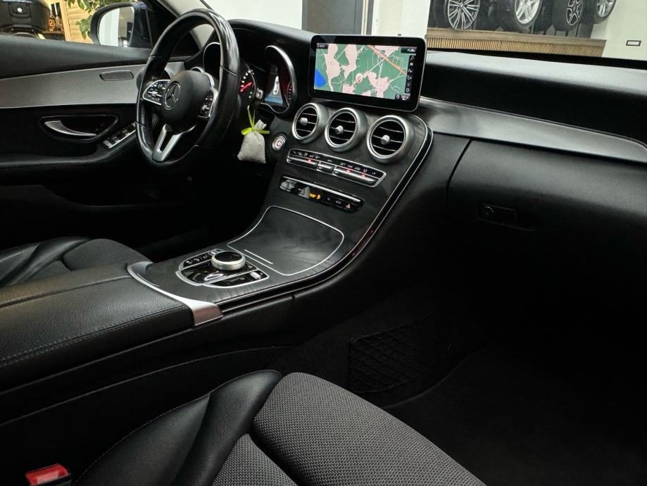 2018 Mercedes-Benz C-klasa — fotografija 17