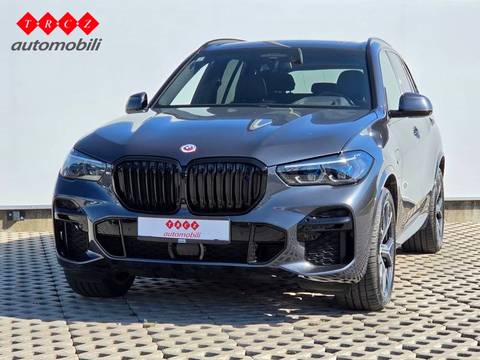 2022 BMW X5 — sličica 2