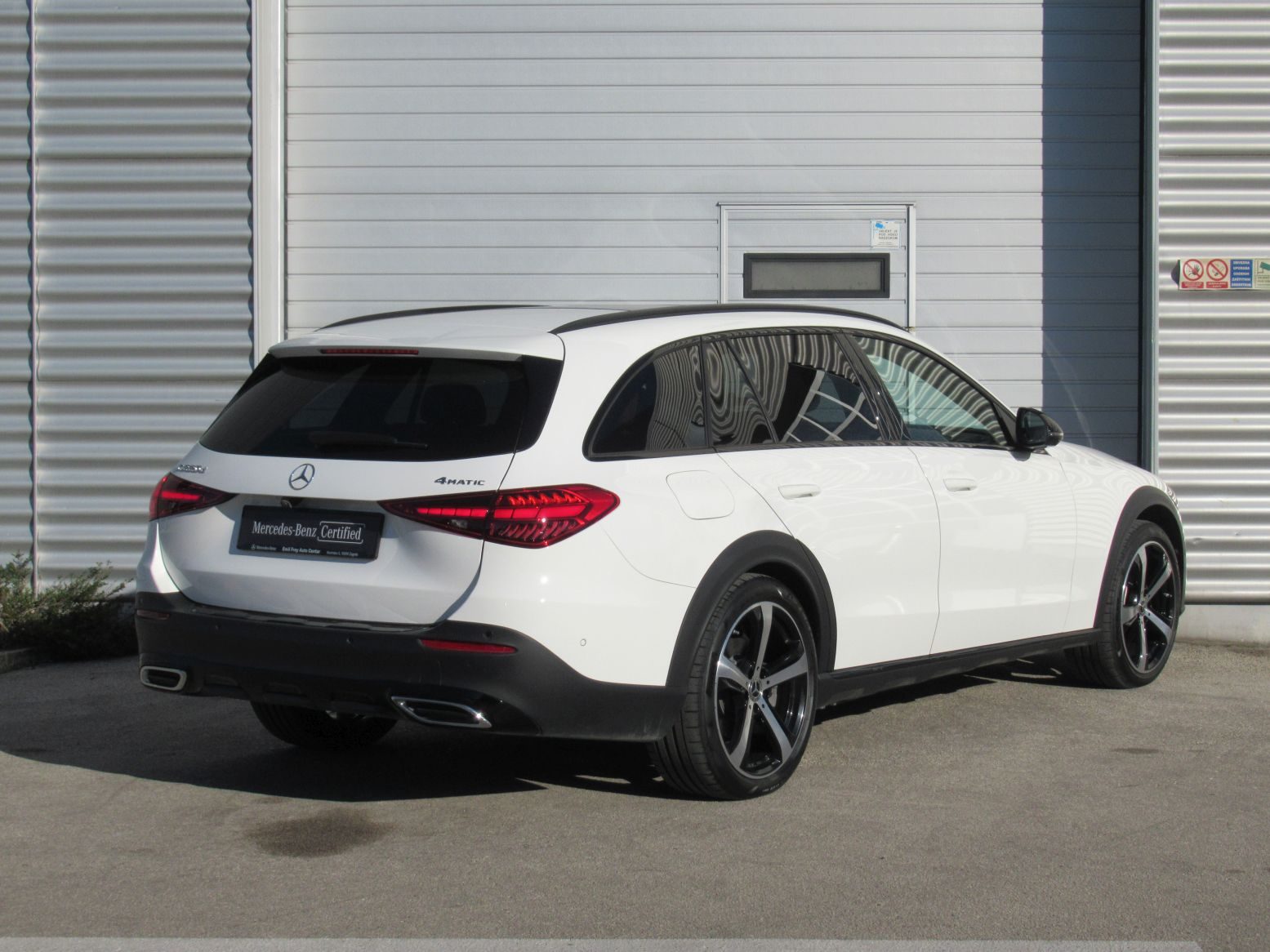 2026 Mercedes-Benz C-klasa Avantgarde — fotografija 6