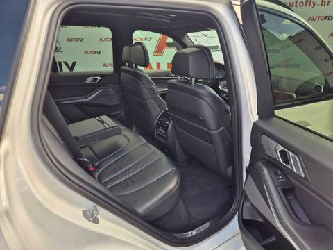 2018 BMW X5 — sličica 15