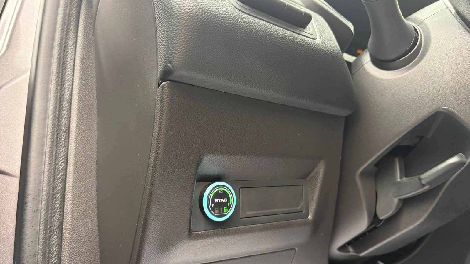 2021 Renault Captur — fotografija 30