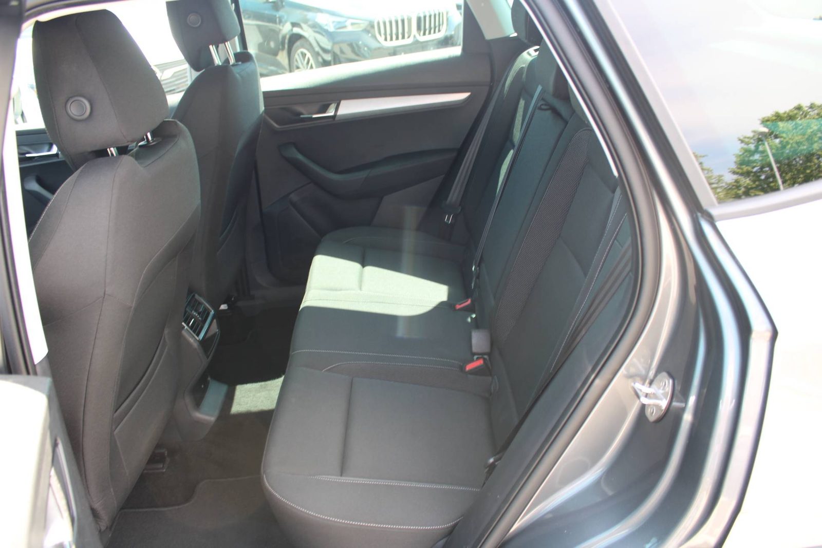 2022 Škoda Karoq — fotografija 12