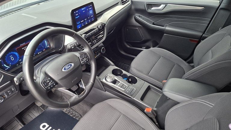 2024 Ford Kuga — fotografija 7