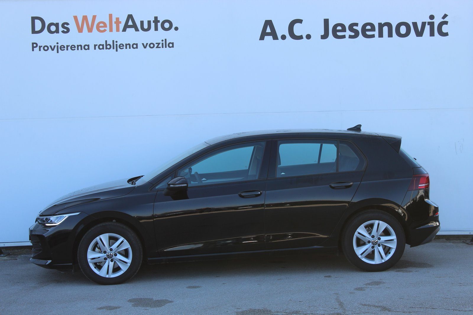 2023 Volkswagen Golf — fotografija 9