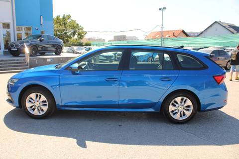 2022 Škoda Octavia Combi — sličica 8