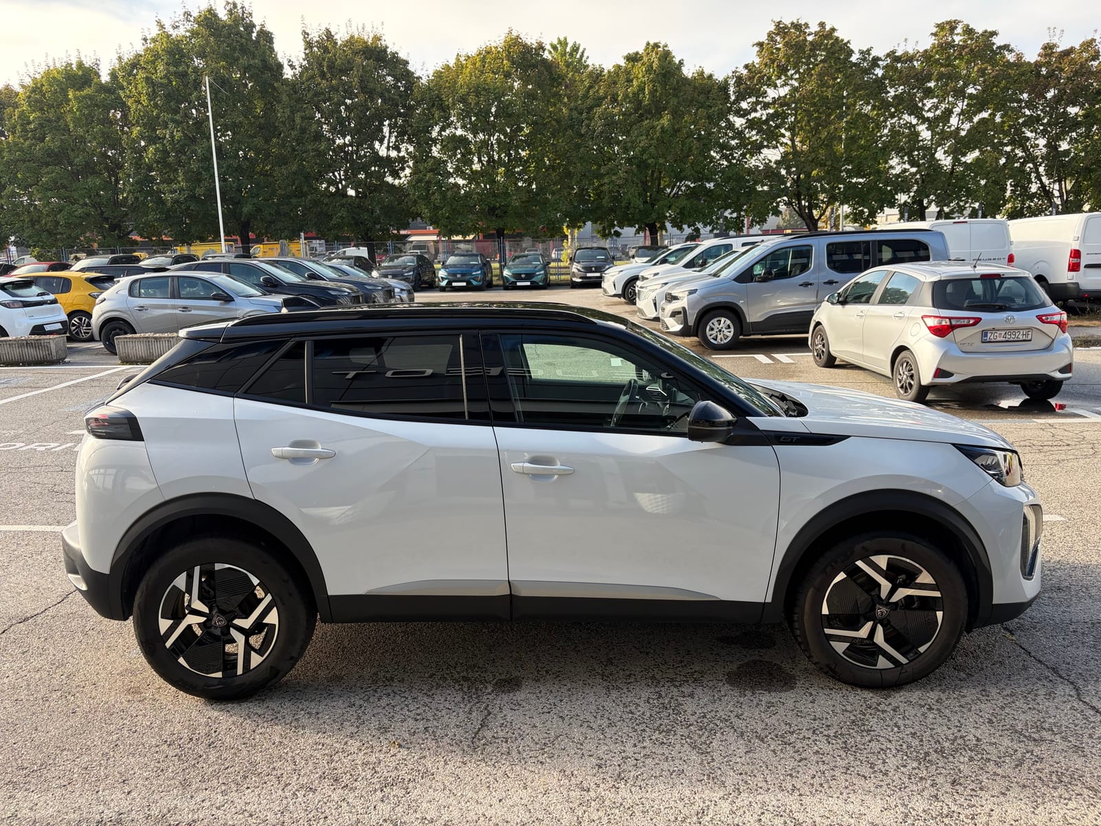 2025 Peugeot 2008 — fotografija 6