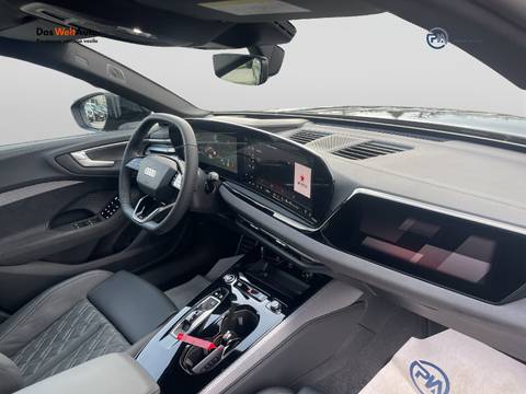 2025 Audi A5 Avant S line — sličica 10