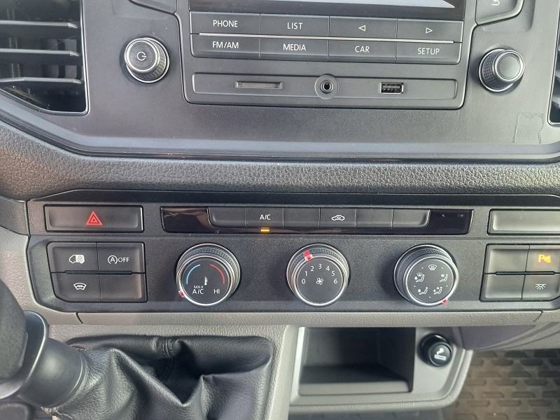 2019 Volkswagen Crafter — fotografija 11