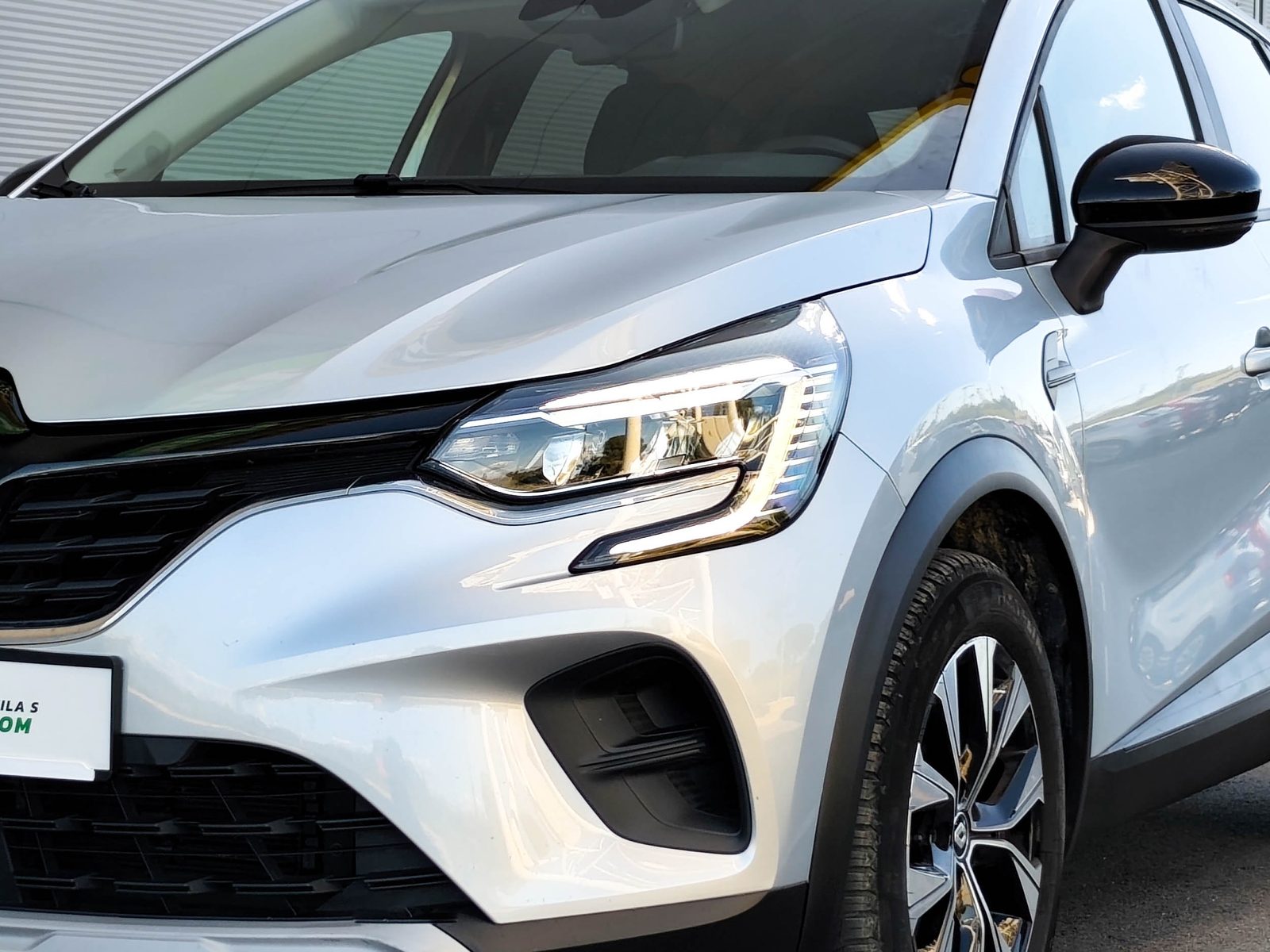 2023 Renault Captur — fotografija 5