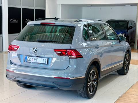 2020 Volkswagen Tiguan — sličica 2