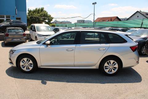 2022 Škoda Octavia Combi — sličica 8