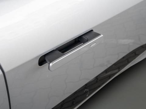 2024 Jaguar I-Pace — sličica 13