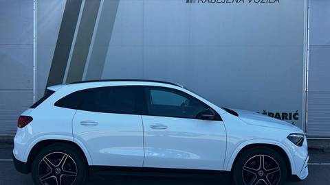 2025 Mercedes-Benz GLA AMG Line — sličica 8