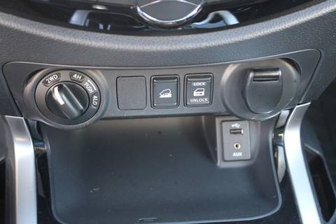 2016 Nissan Navara — sličica 15