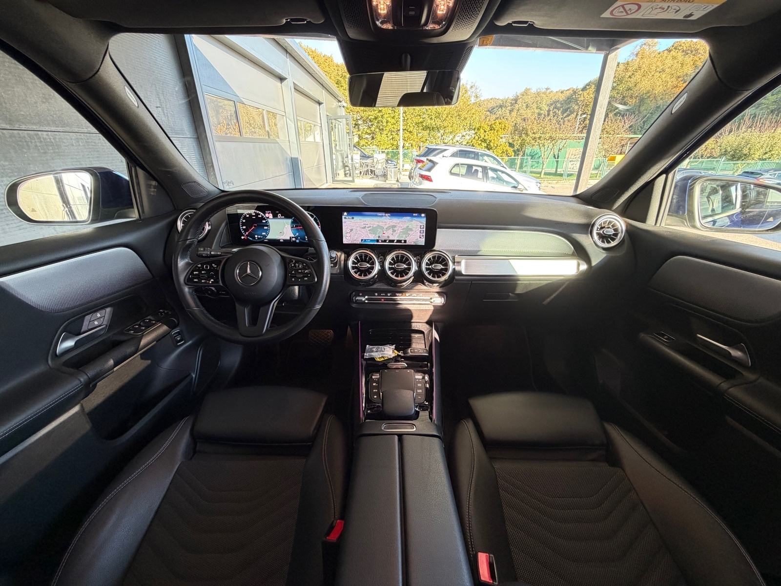 2021 Mercedes-Benz GLB — fotografija 8