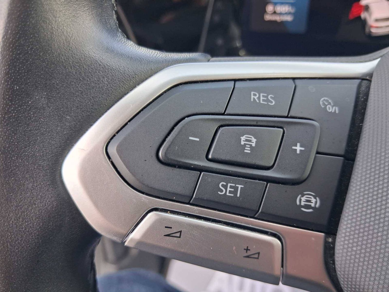 2024 Volkswagen Golf — fotografija 22