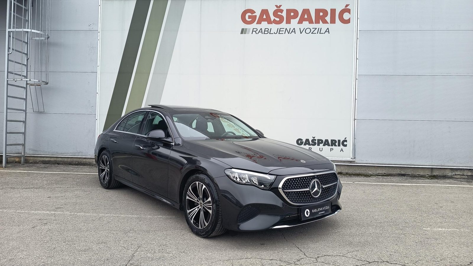 2025 Mercedes-Benz E-klasa Avantgarde — fotografija 3