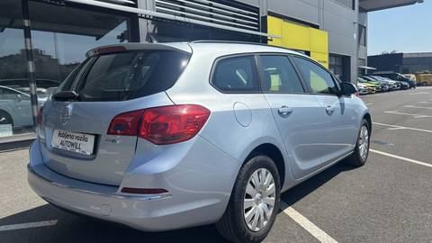 2015 Opel Astra — sličica 7