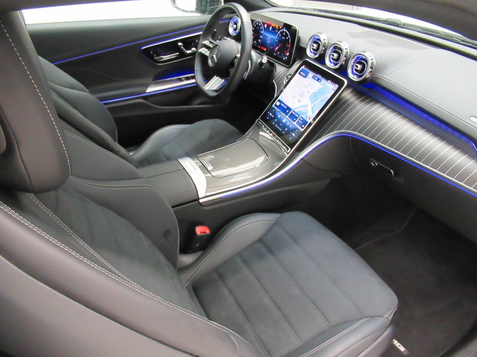 2025 Mercedes-Benz CLE AMG Line — fotografija 9