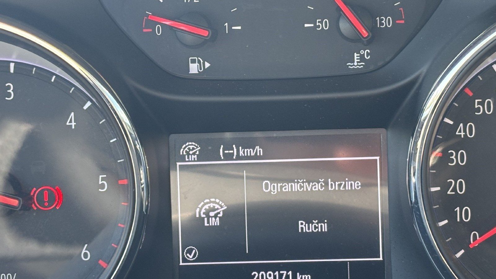 2022 Opel Astra Sports Tourer — fotografija 12