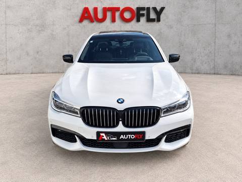2017 BMW Serija 7 M Sport — sličica 3