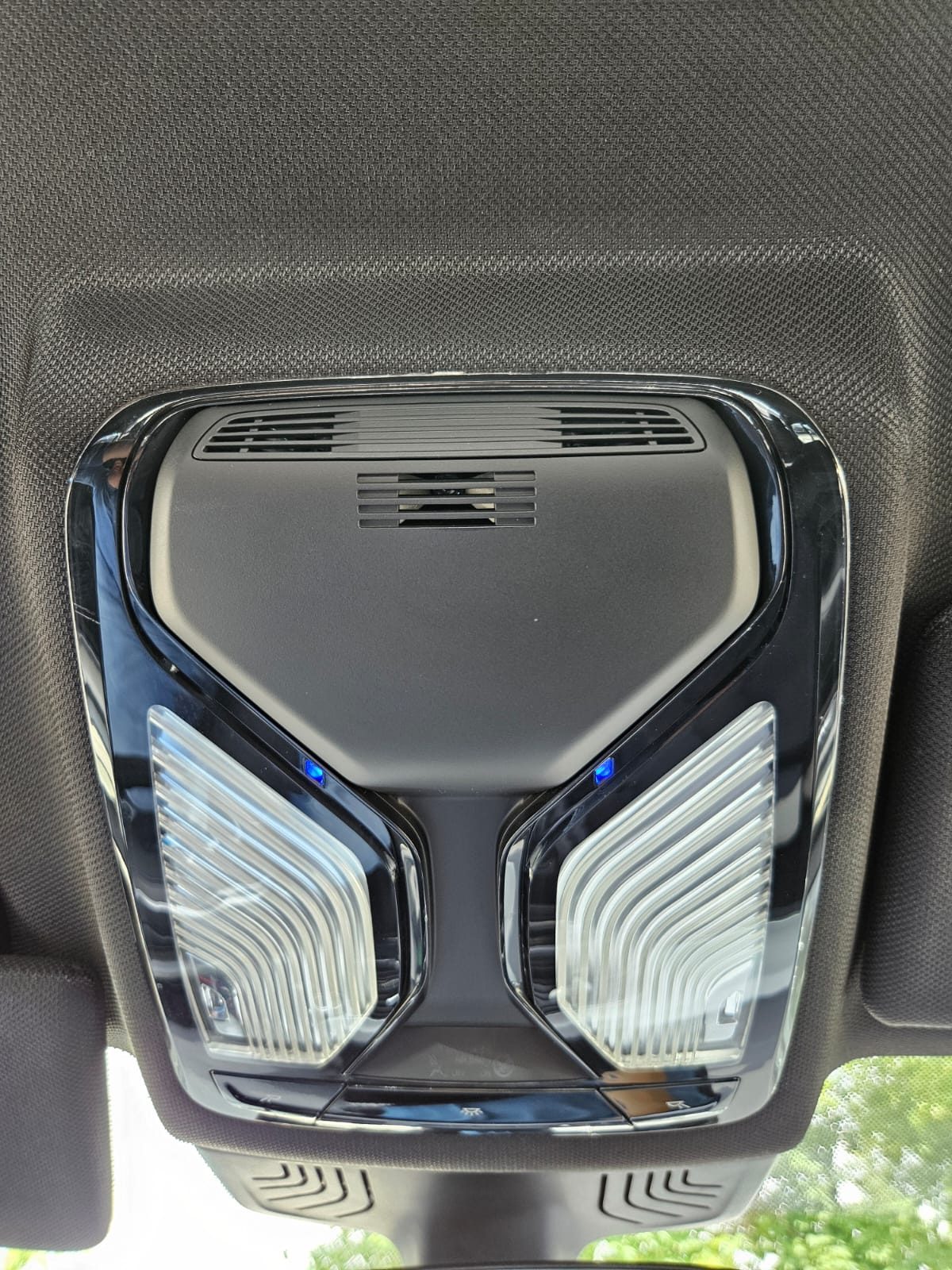 2018 BMW Serija 5 — fotografija 19