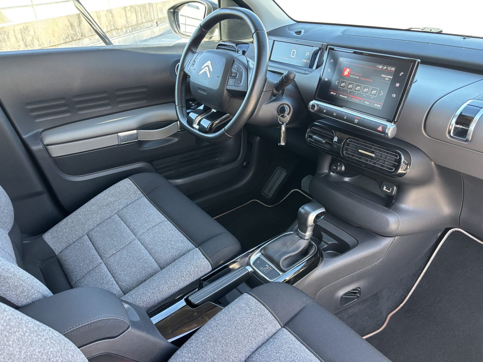 2019 Citroën C4 Cactus — fotografija 26