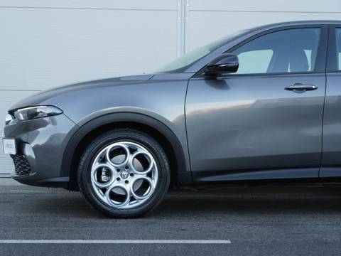 2023 Alfa Romeo Tonale — sličica 5