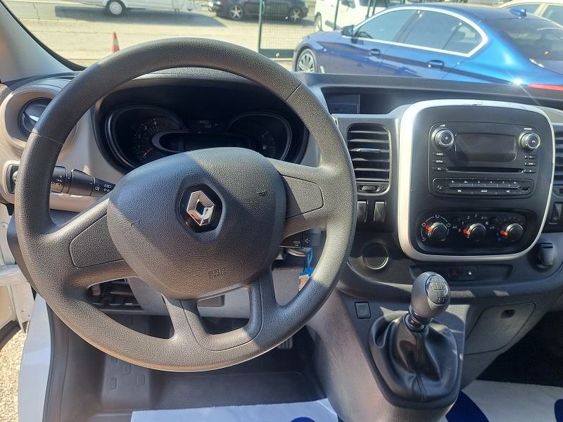2019 Renault Trafic — fotografija 15