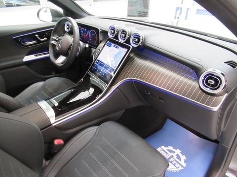 2025 Mercedes-Benz GLC AMG Line — sličica 10
