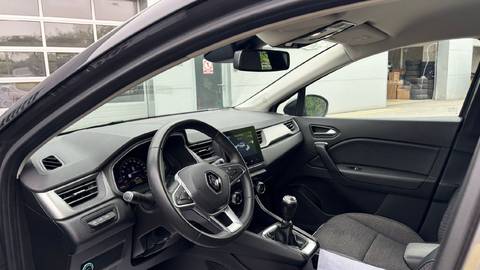 2021 Renault Captur — sličica 15