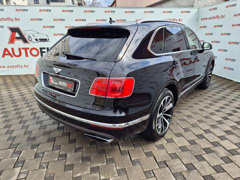 2016 Bentley Bentayga — sličica 8