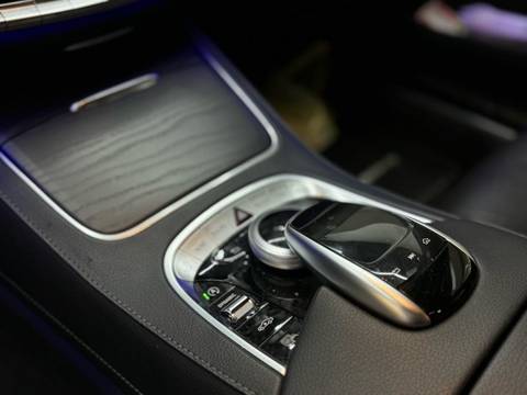 2018 Mercedes-Benz S-klasa — sličica 11