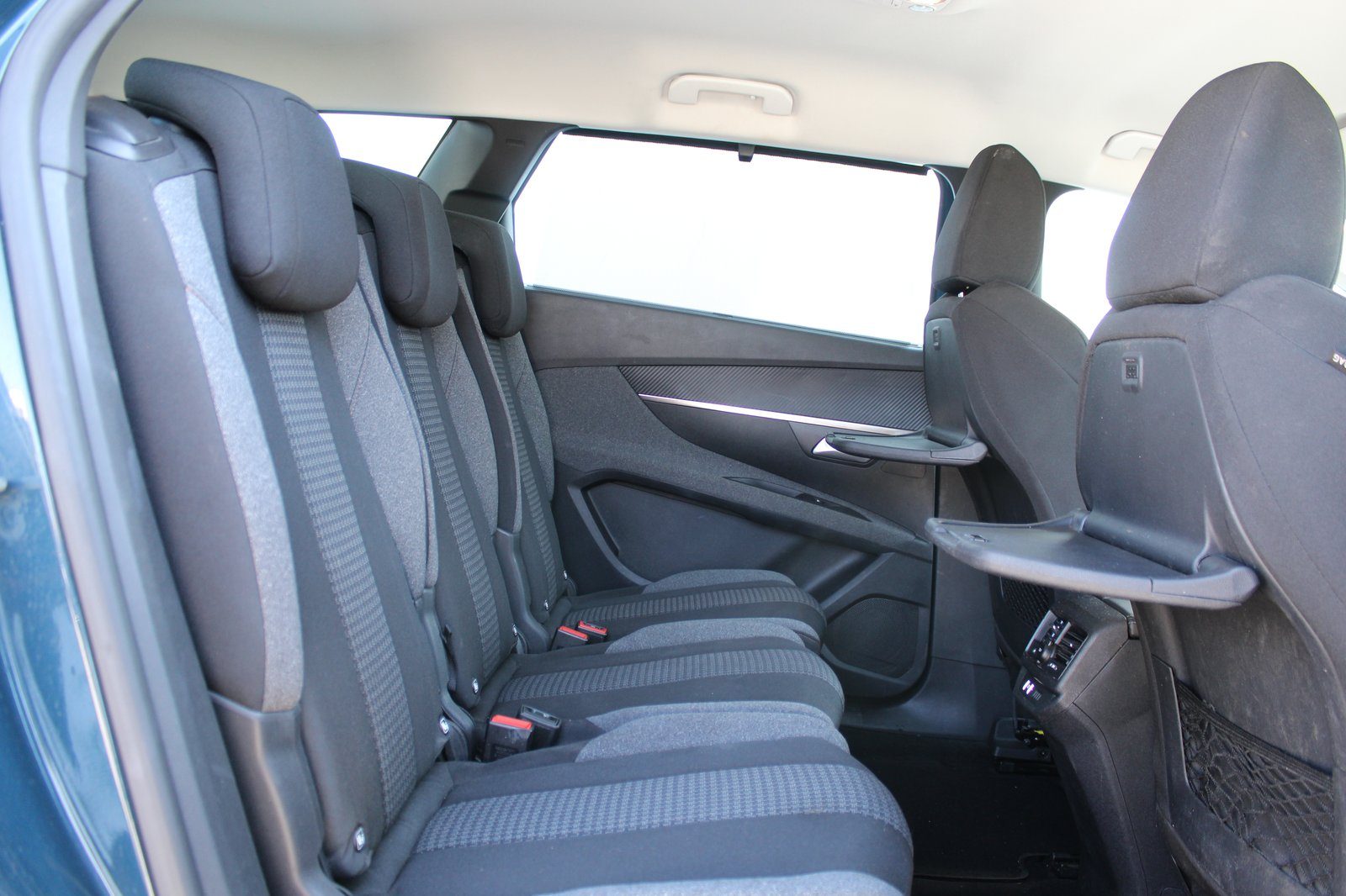 2022 Peugeot 5008 — fotografija 12
