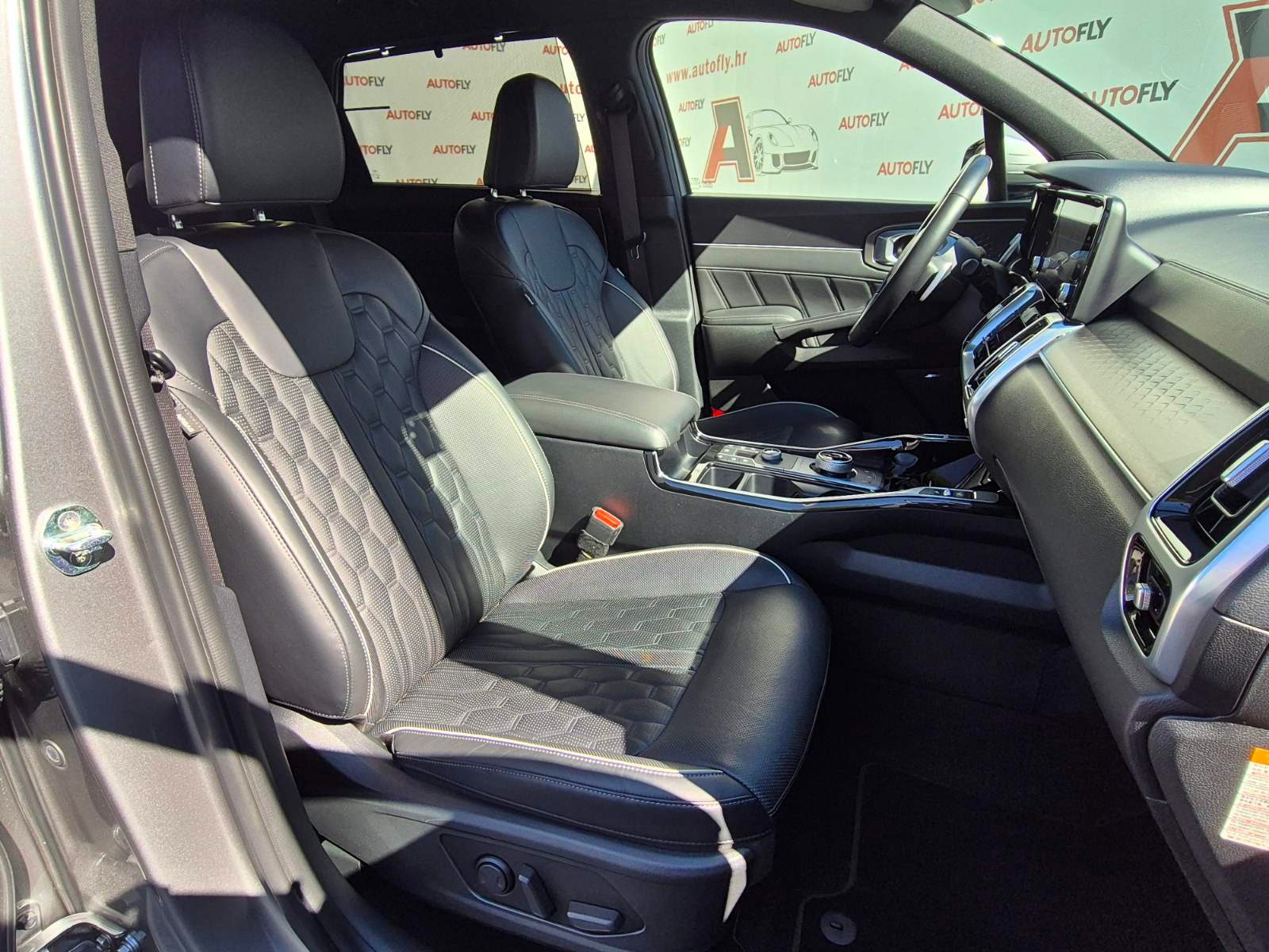 2021 Kia Sorento — fotografija 19