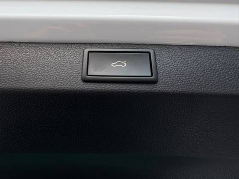 2022 Škoda Karoq — sličica 21