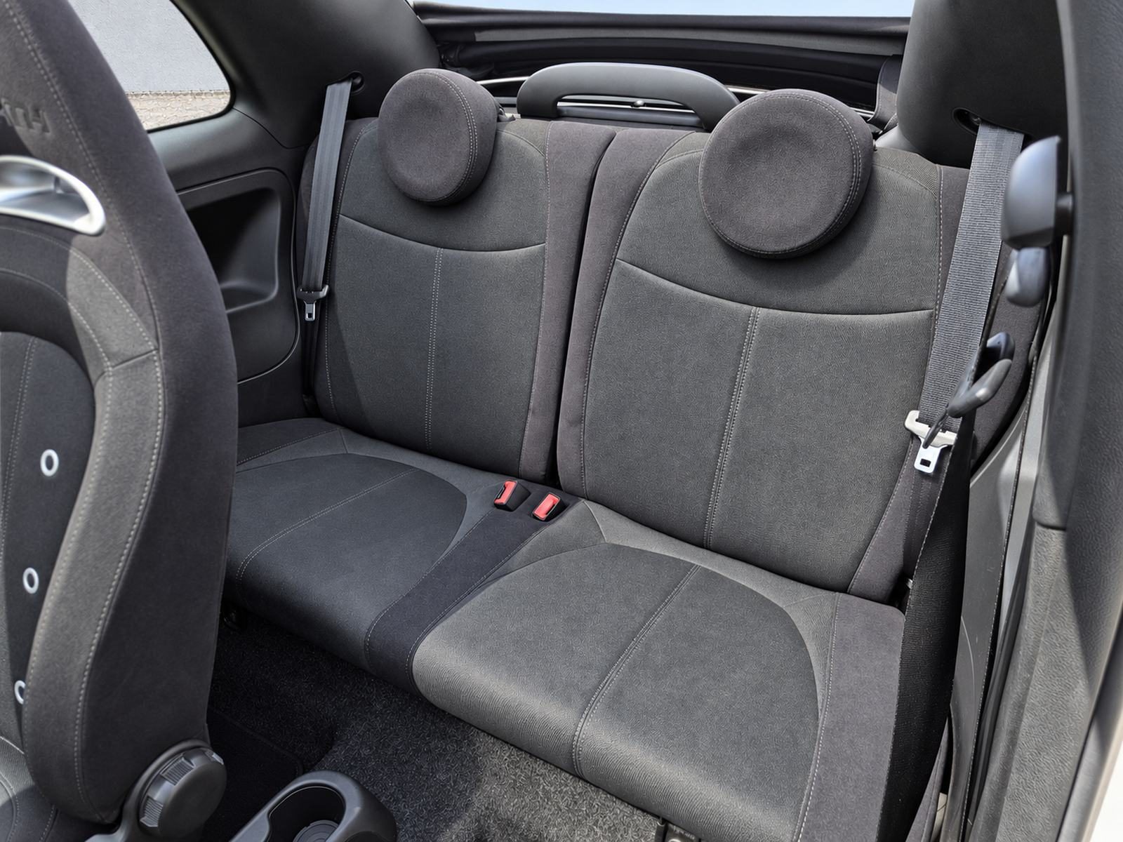 2018 Fiat 500 — fotografija 15