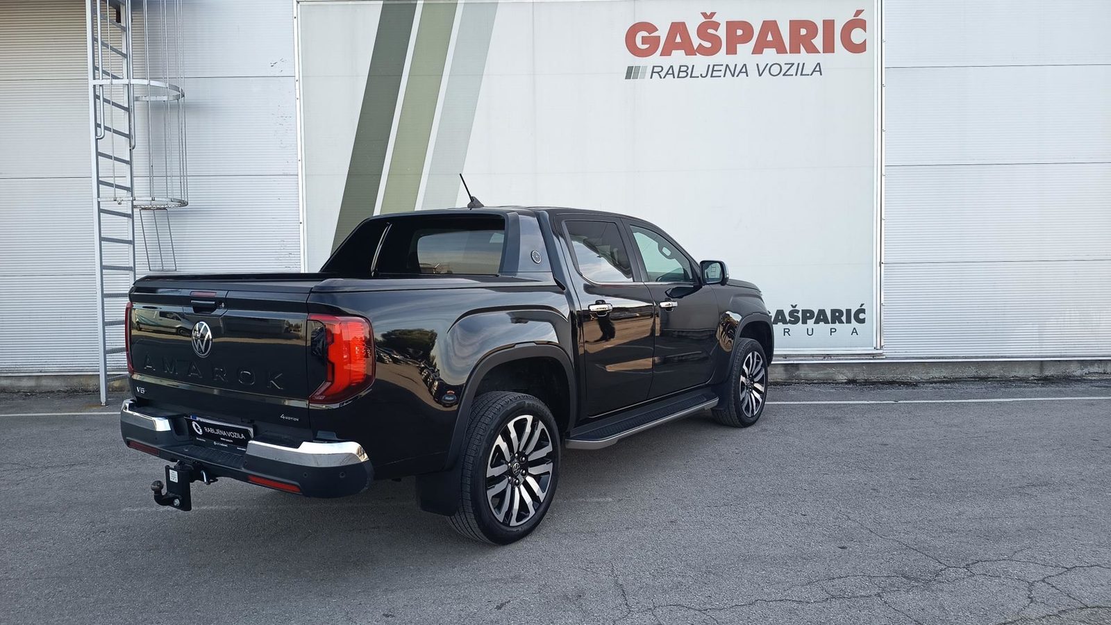 2023 Volkswagen Amarok — fotografija 9