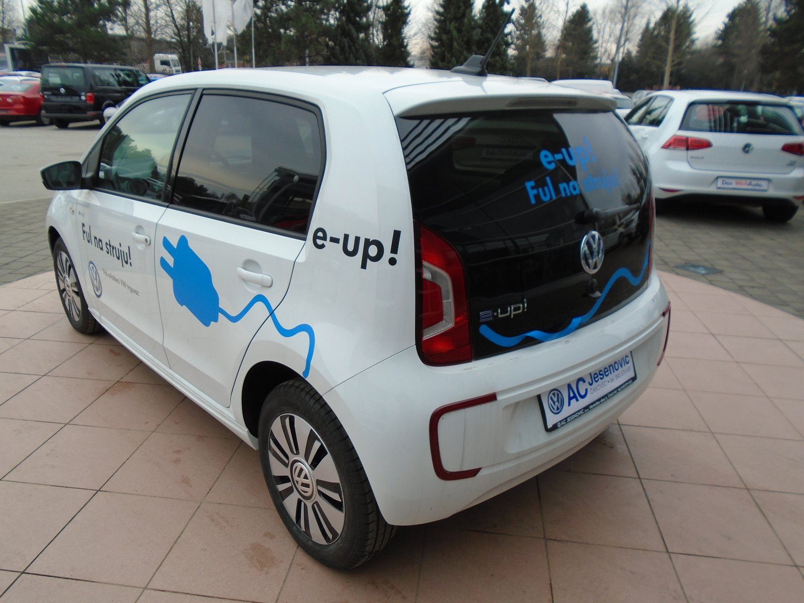2017 Volkswagen up! — fotografija 5