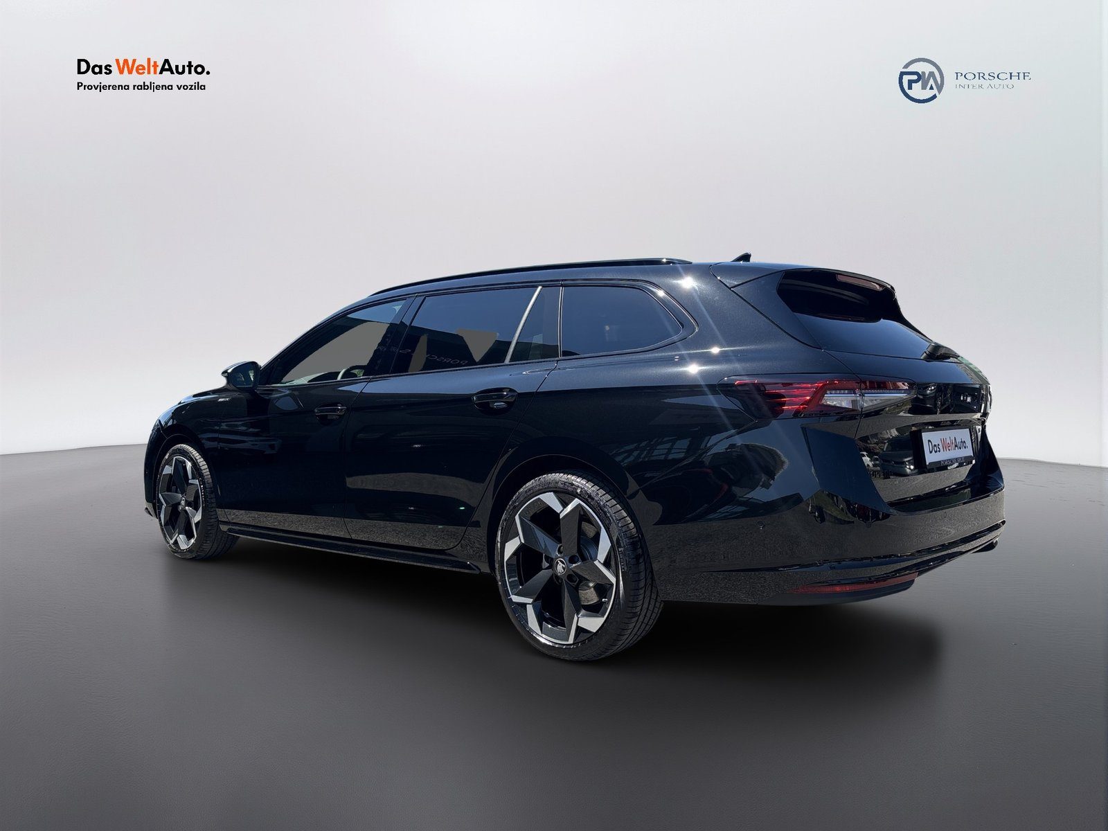 2026 Škoda Superb Combi Sportline — fotografija 6