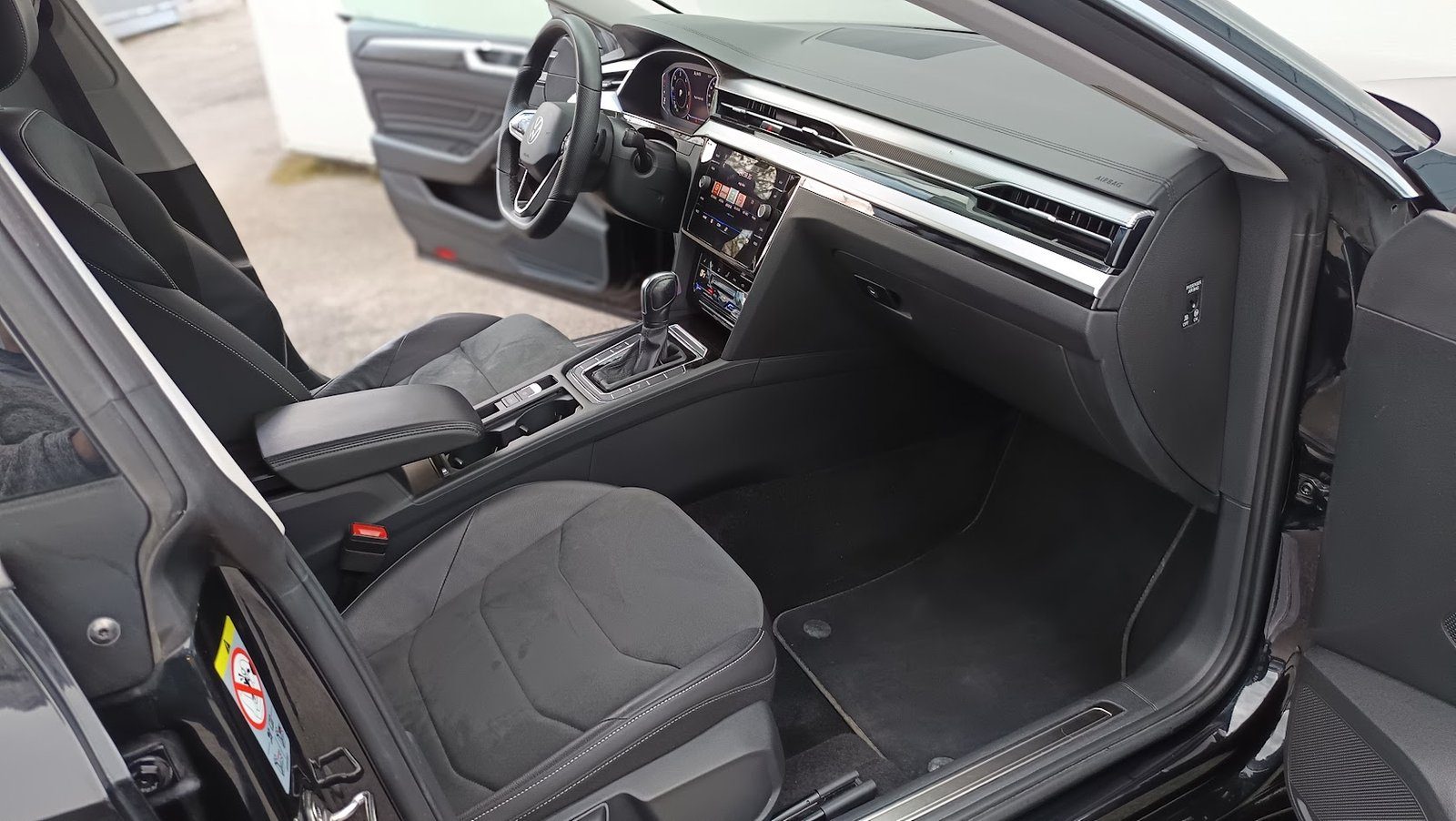 2022 Volkswagen Arteon — fotografija 14