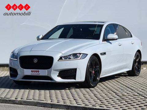 2017 Jaguar XF