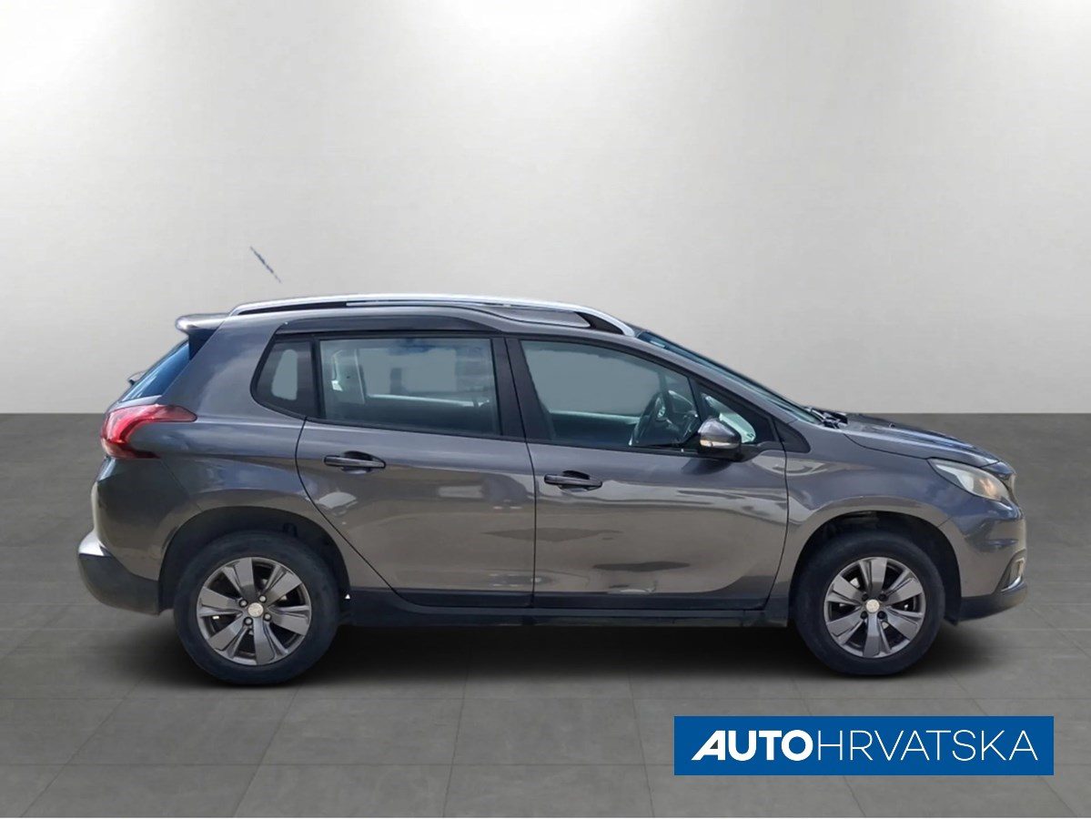2017 Peugeot 2008 — fotografija 6