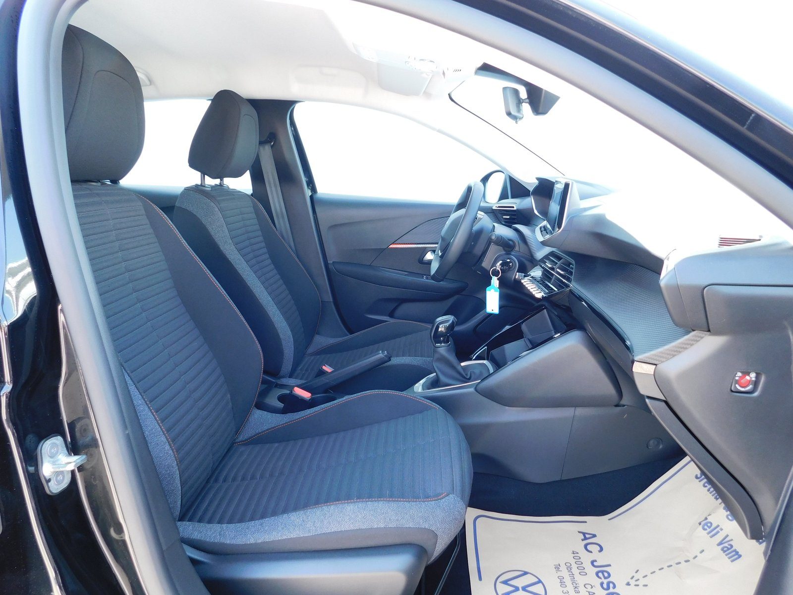2022 Peugeot 208 — fotografija 10