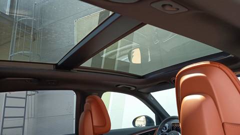 2026 Mercedes-Benz GLC Avantgarde — sličica 13