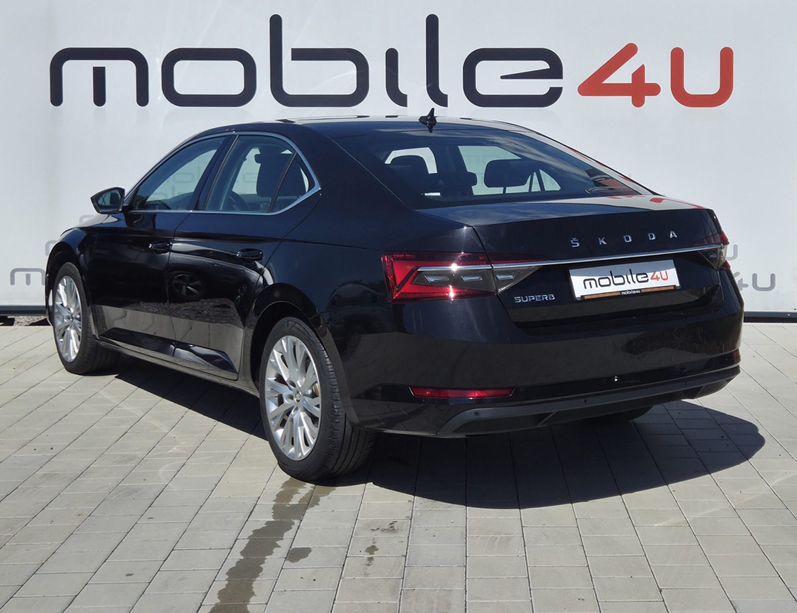 2023 Škoda Superb — fotografija 3