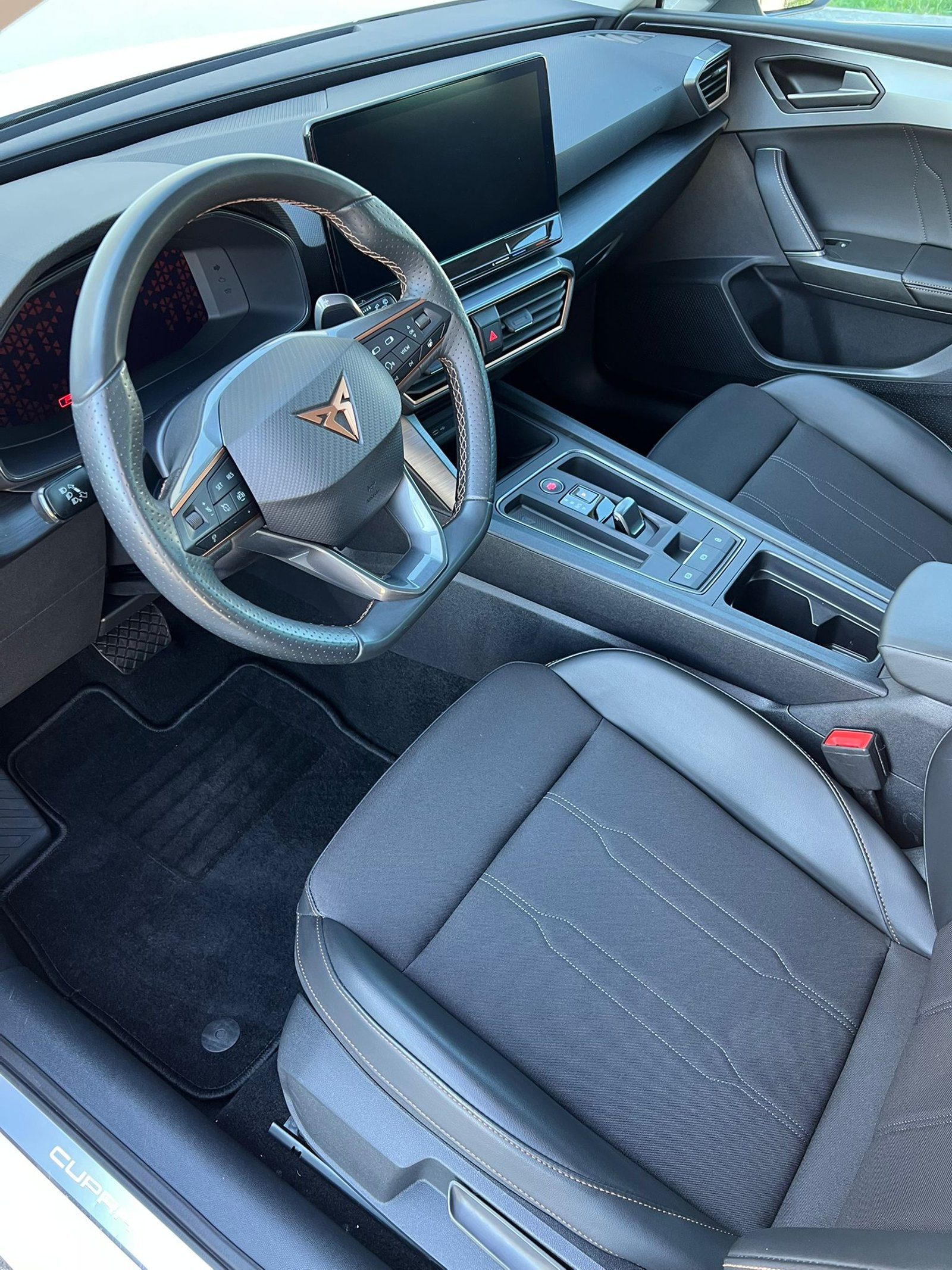 2024 Cupra Leon — fotografija 10