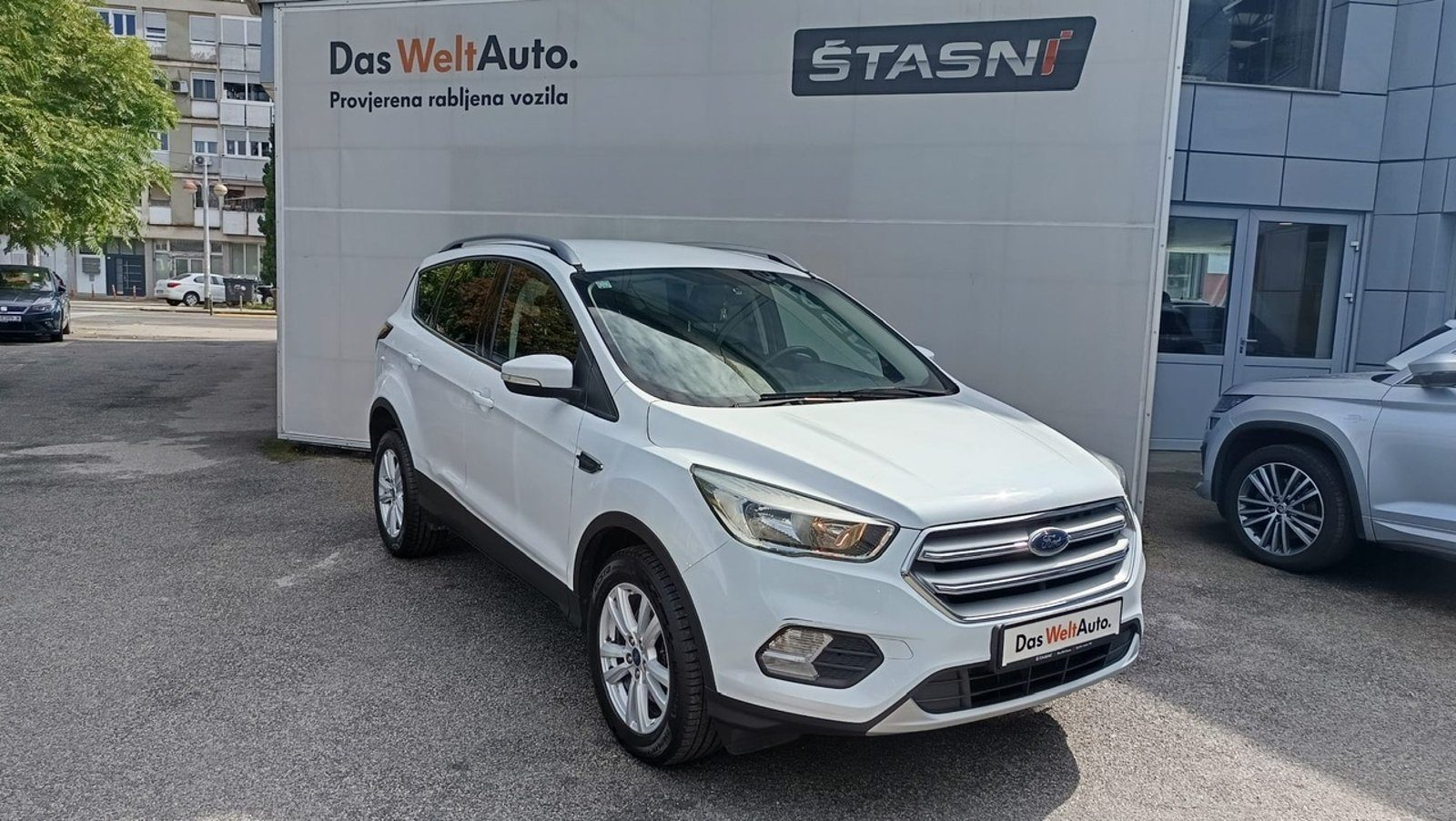 2017 Ford Kuga — fotografija 3