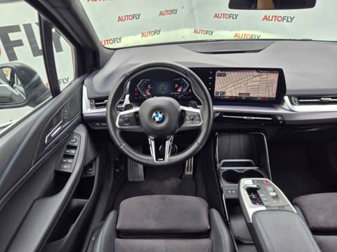 2023 BMW Serija 2 M Sport — sličica 17
